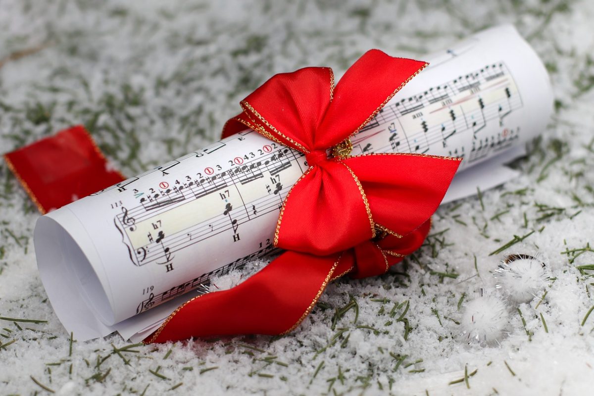 The best and worst Christmas songs